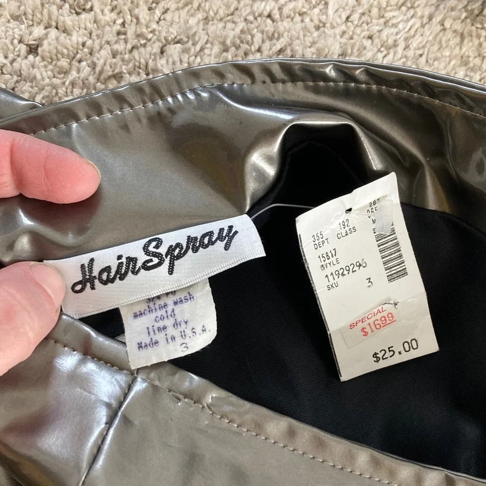 Guess jeans, gunmetal, gray leather jacket and mini skirt size 3 - Picture 2 of 6